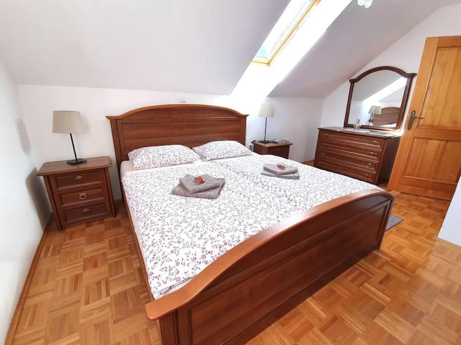 House Pucnk-beautiful Countryside Vakantiehuis *